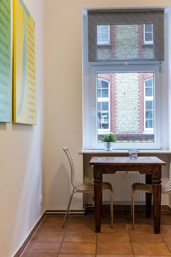 Apartment Kopen Lessing Charlotte Mauerpark Berlin Exterior photo